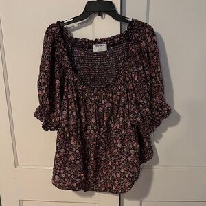Old Navy Women's Floral Blouse - Black and Pink